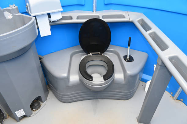 Best Construction site porta potty rental  in Mulgee, OK